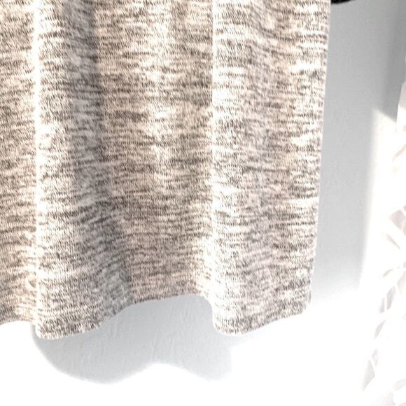 Nicole Miller New York Sweater Dress Size Medium - Picture 7 of 8